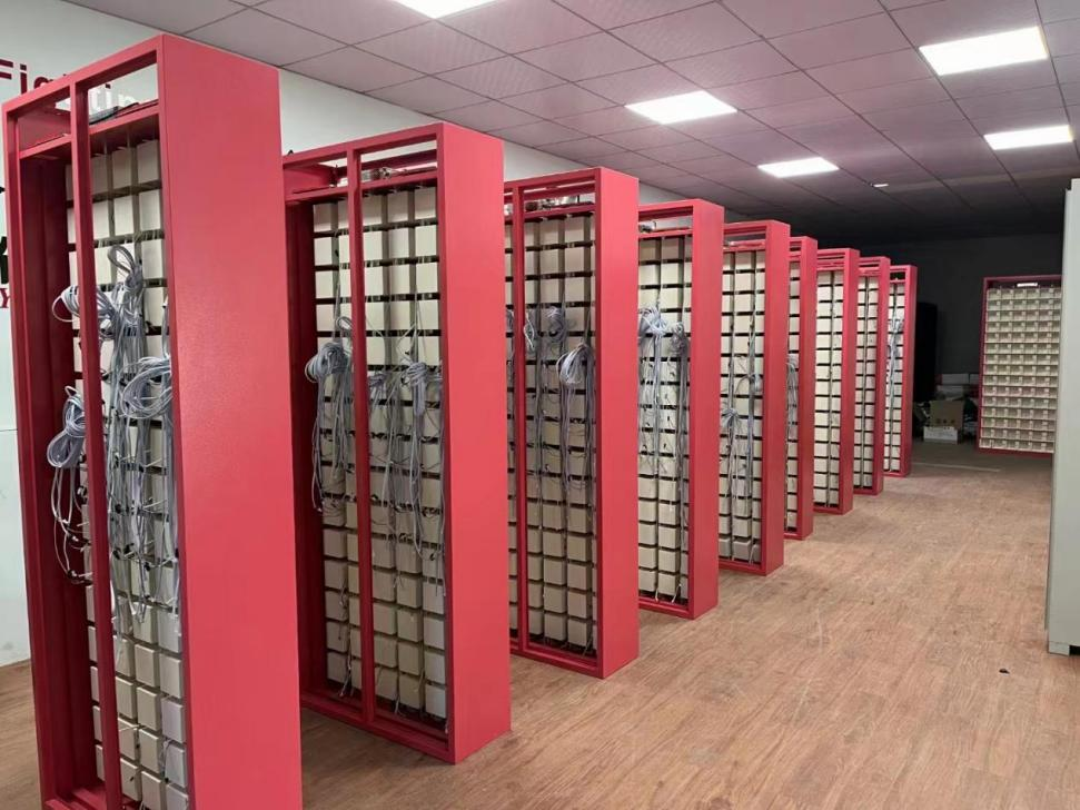 三一重工(图1) 三一重工(图1)
